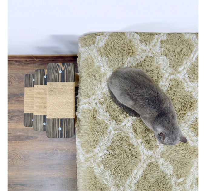 Cat scratching post with wooden pet stairs – comfort and fun