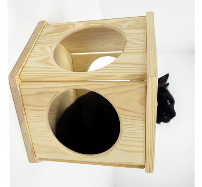 Stylish hexagon wall bed for cats – perfect for cat moms
