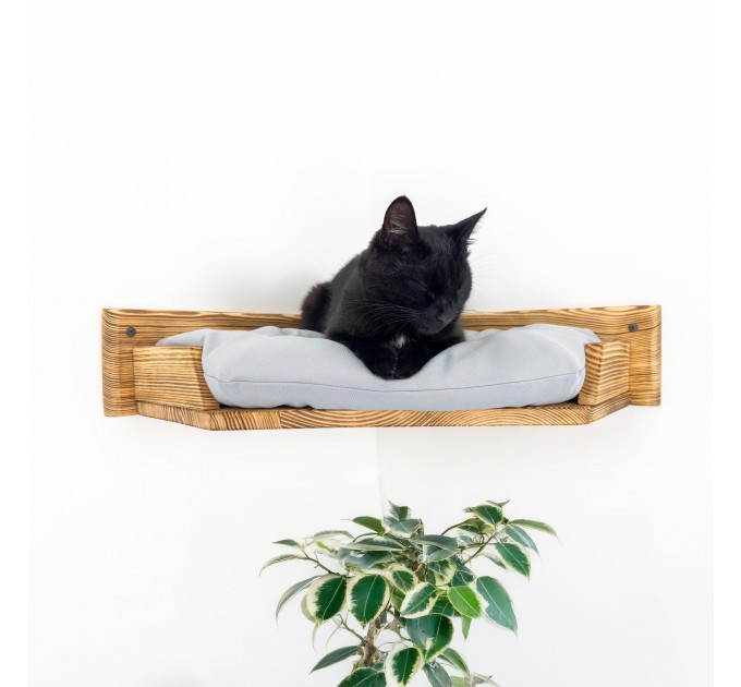 Comfortable wood cat bed
