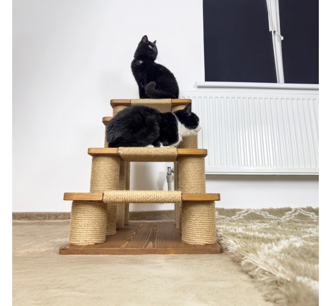 Cat scratcher for kittens – perfect scratching post for playful paws