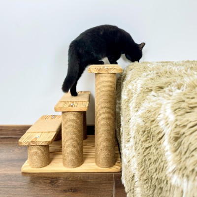 Cat scratcher Cat scratcher